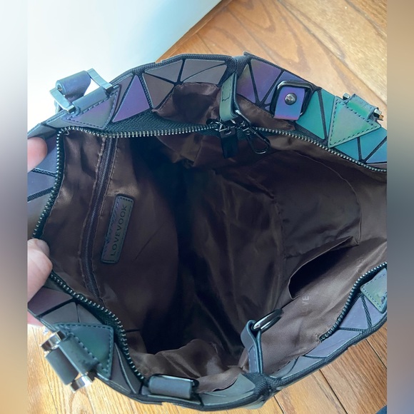 LOVEVOOK Bag With Coordinating Luminesk Long Wallet - Picture 8 of 9